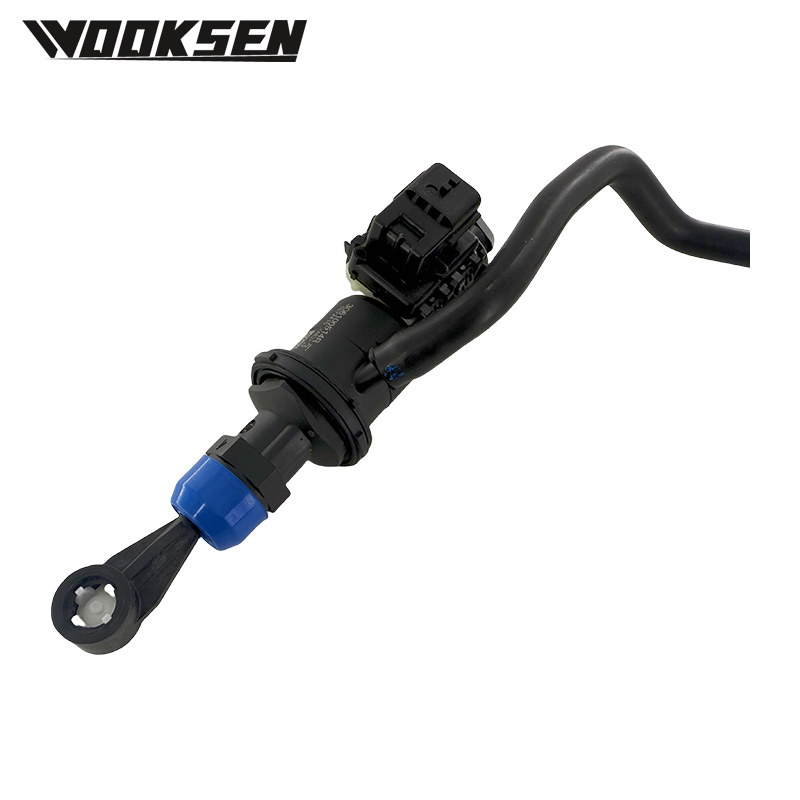 CM242 Главный цилиндр сцепления