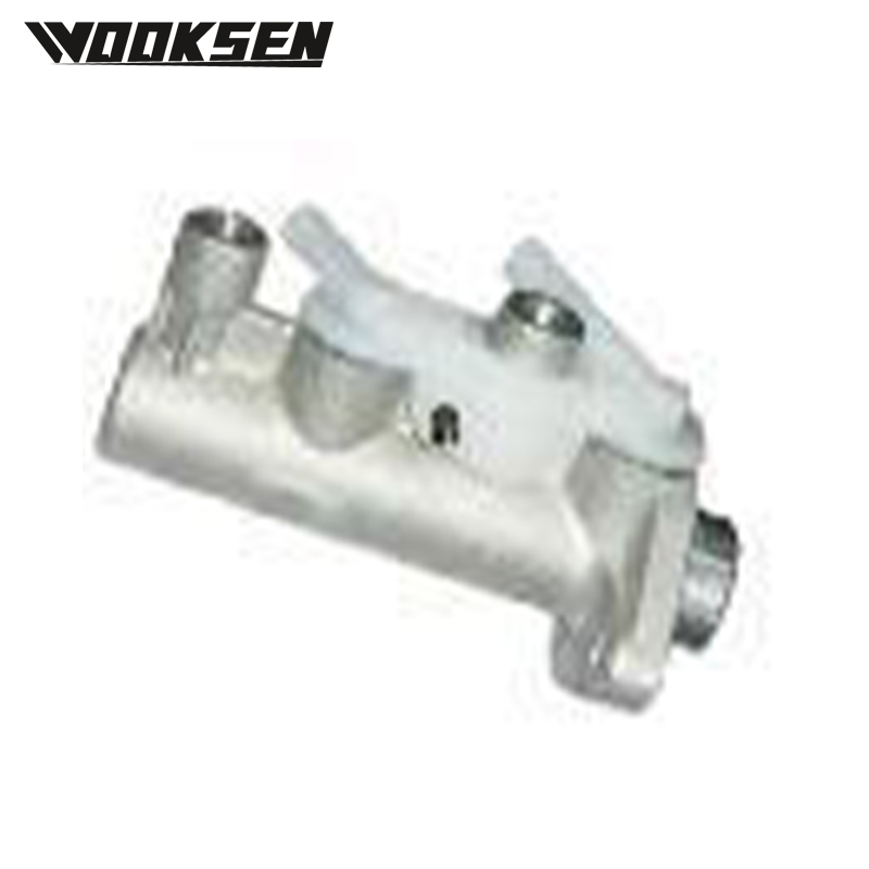 Xui1573l Master Cylinder