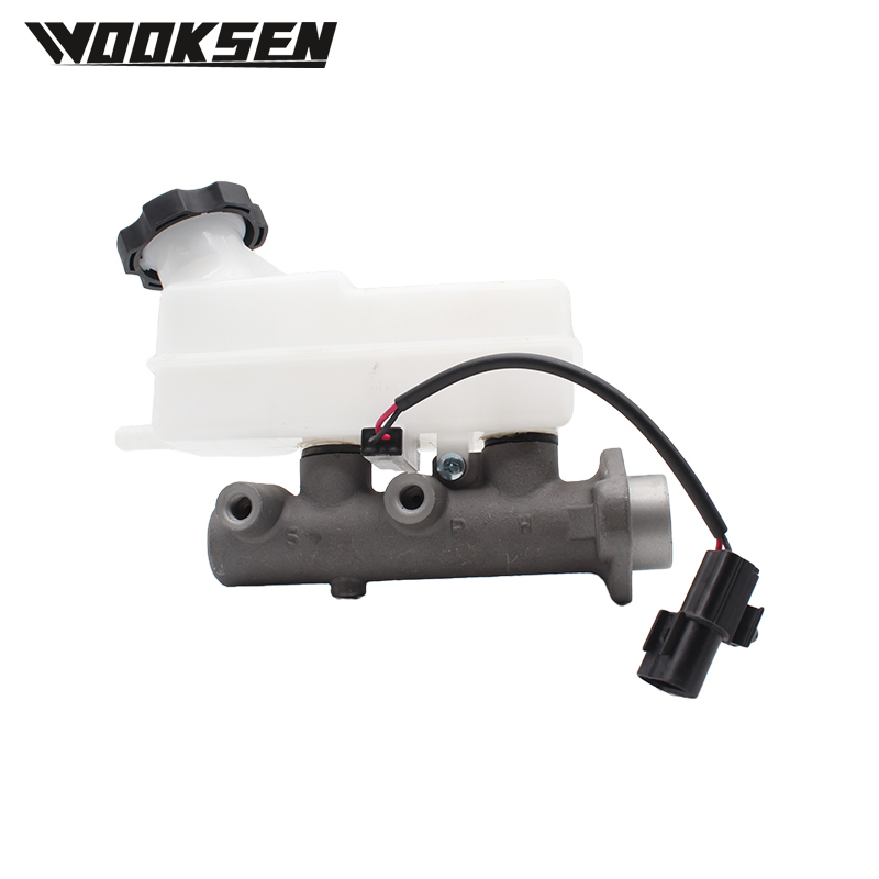 Xui1025l-1 (четыре отверстия, ручное, смазковое сопло) Цилиндр тормоза)