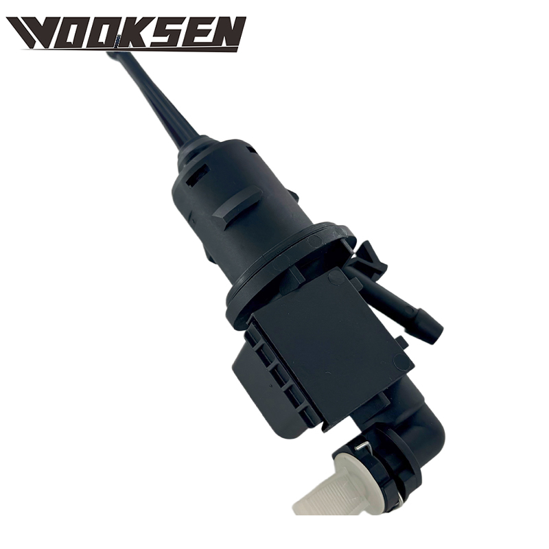 1K0721388L Direct Fit Sensor Clutch Master Cylinder